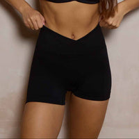 SuperSculpt V-Waist Scrunch Bum Shorts | Tiefschwarz – SALE