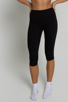 Capri Leggings - Shadow Black