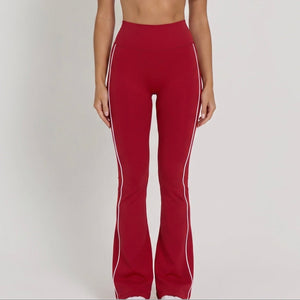 Kontrast-Leggings mit ausgestelltem Bein | Kirschrot