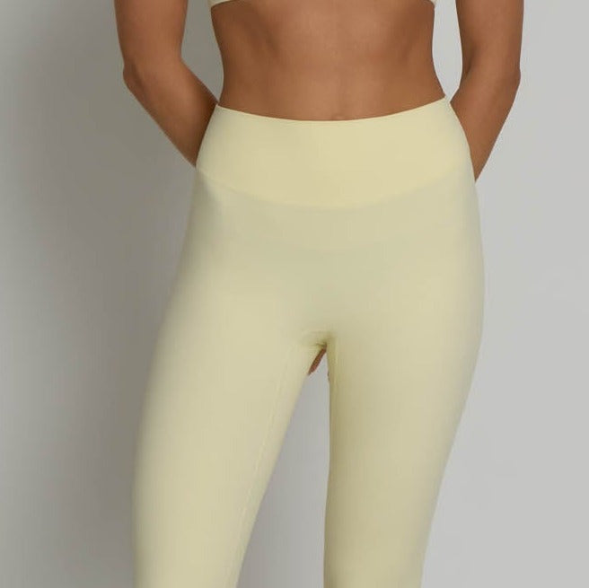 Capri Leggings - Buttercream